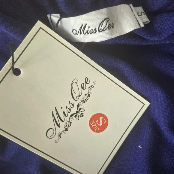 Pretty Blue Ruffle Dress NWT - Picture 4 of 8